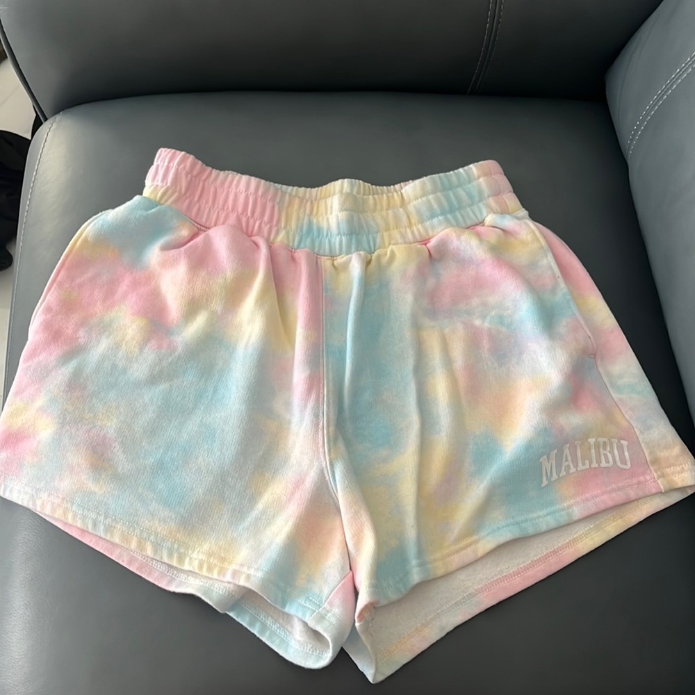 Multi color ultra high size shorts from hollister (xs)